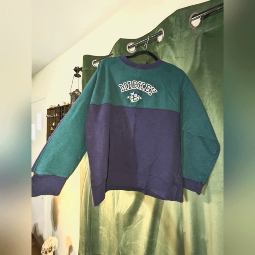 Vintage Mickey Crewneck Sweater